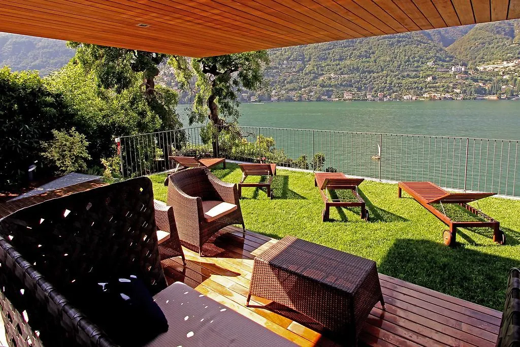 Villa Nila Torno 0*,